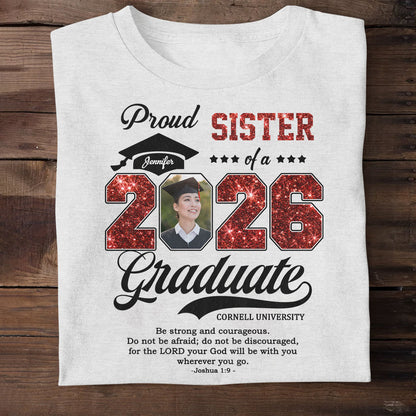 Proud Mom/Dad Of A 2026 Graduate | Personalized 2D Unisex T-shirt