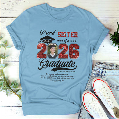Proud Mom/Dad Of A 2026 Graduate | Personalized 2D Unisex T-shirt